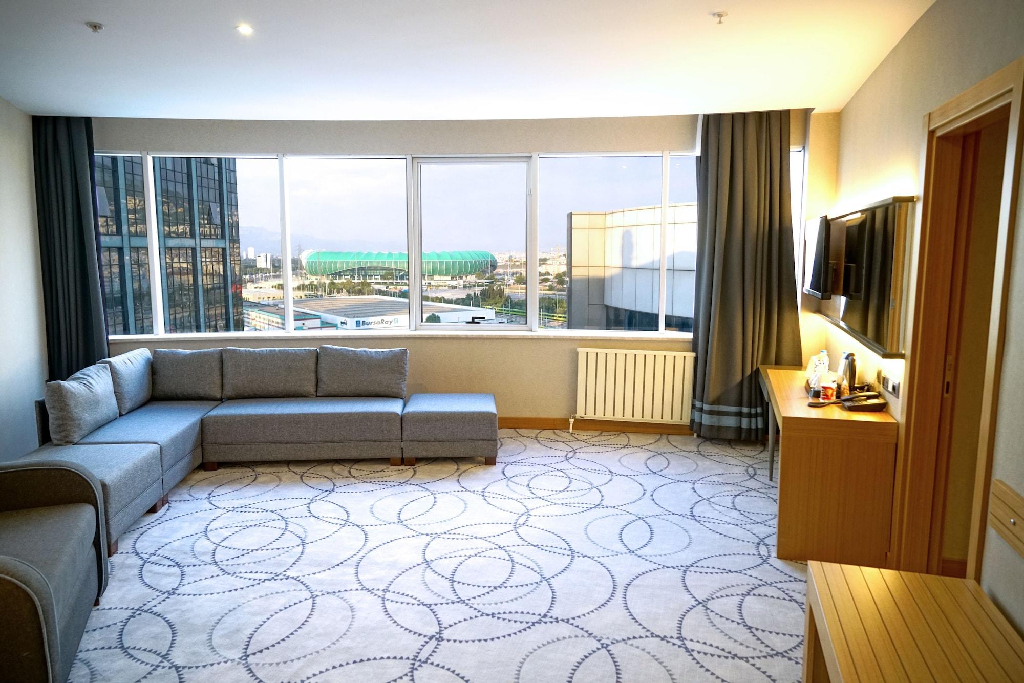 מלון Ramada By Wyndham Nilufer בורסה מראה חיצוני תמונה