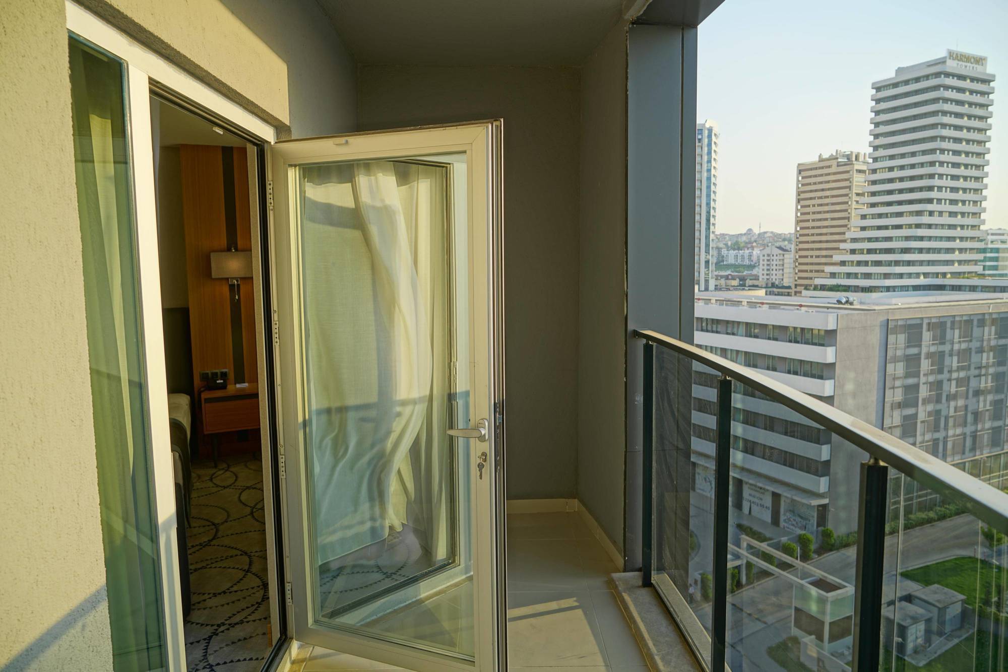 מלון Ramada By Wyndham Nilufer בורסה מראה חיצוני תמונה
