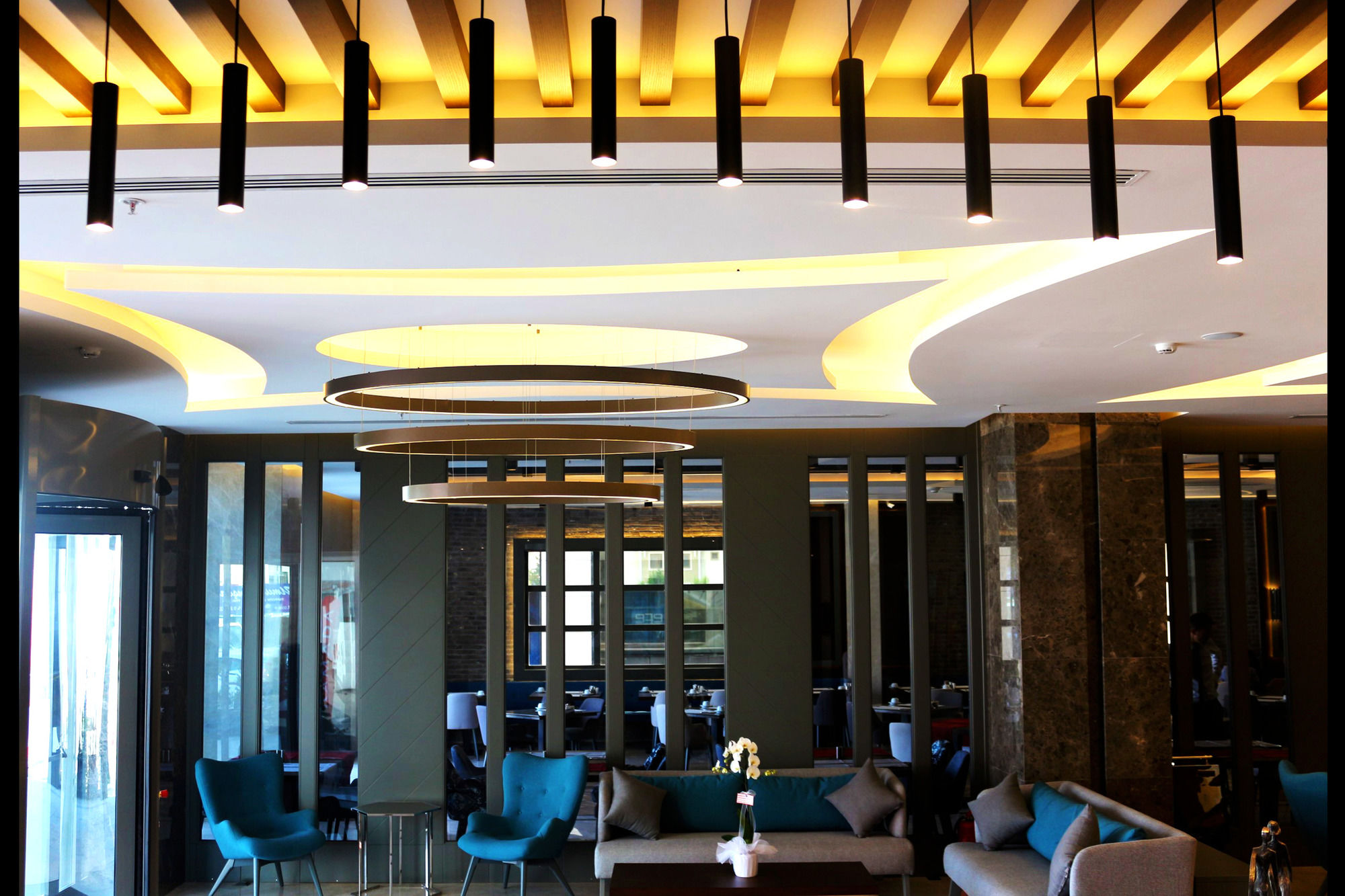 מלון Ramada By Wyndham Nilufer בורסה מראה חיצוני תמונה
